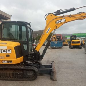 MIDIESCAVATORE JCB 65R