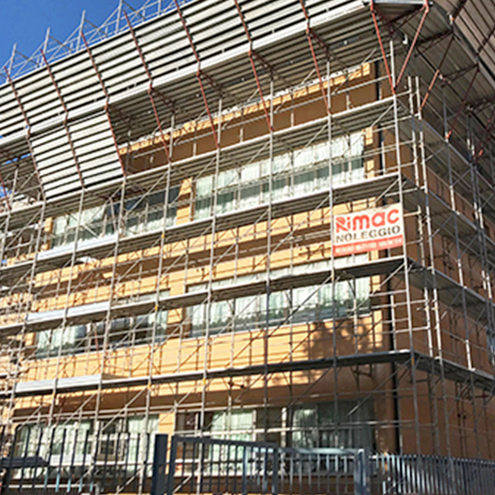 Ponteggi a telaio prefabbricato