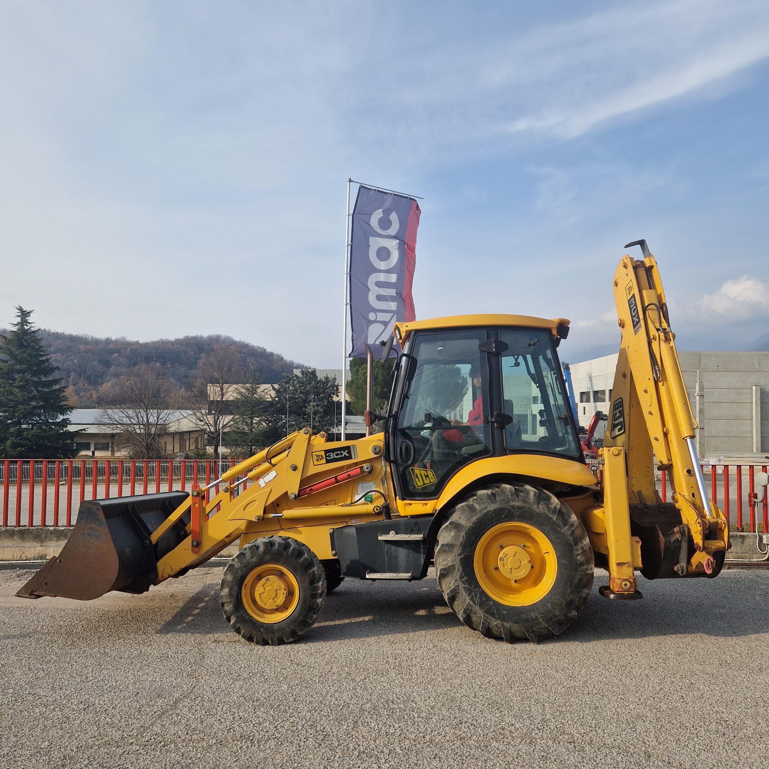 Terna JCB 3CX Usata