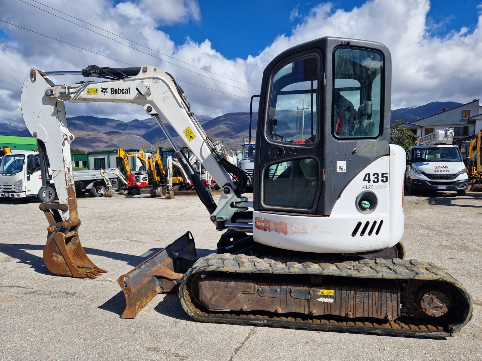 MICRO ESCAVATORE JCB 8008 CTS