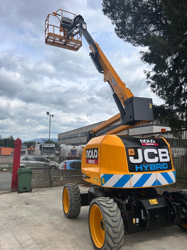 piattaforma articolata 14 m